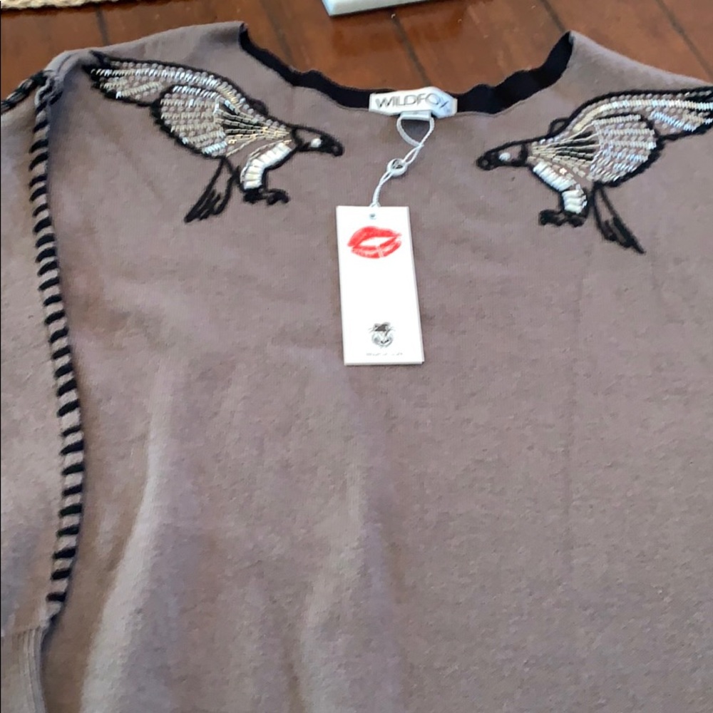 NWT WILDFOX Sweater!‎